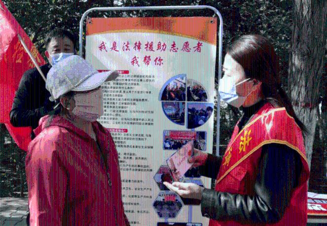 美人鱼游玩